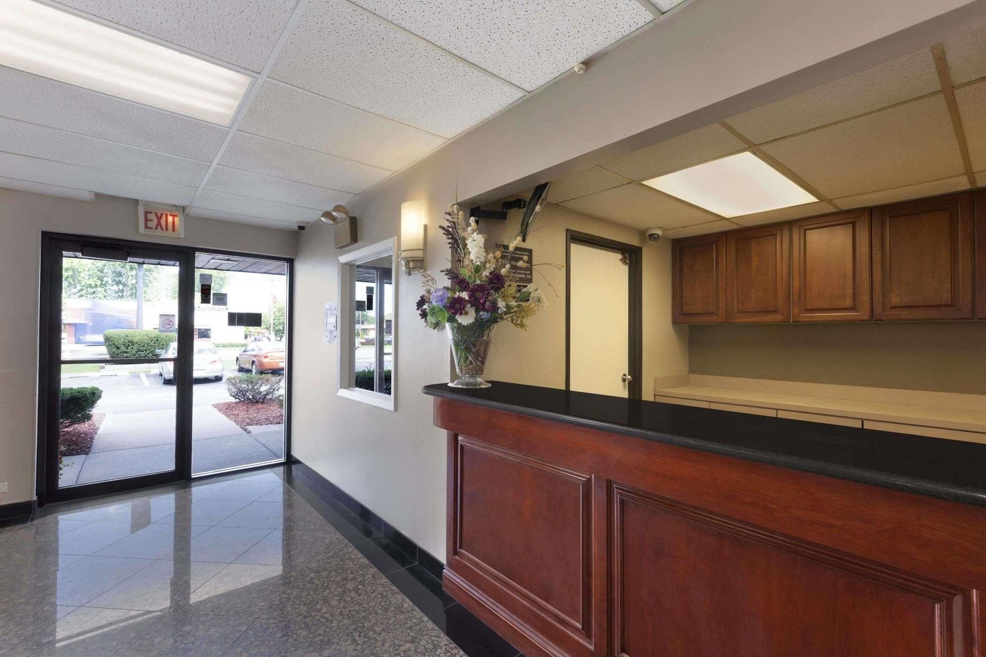 Super 8 By Wyndham Bridgeview/Chicago Area Exterior foto